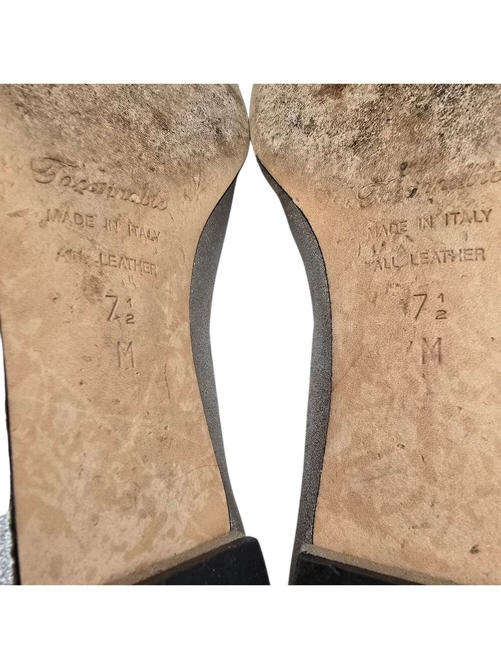 Faconnable Silver Almond Toe Flats 7.5 - Picture 9 of 9